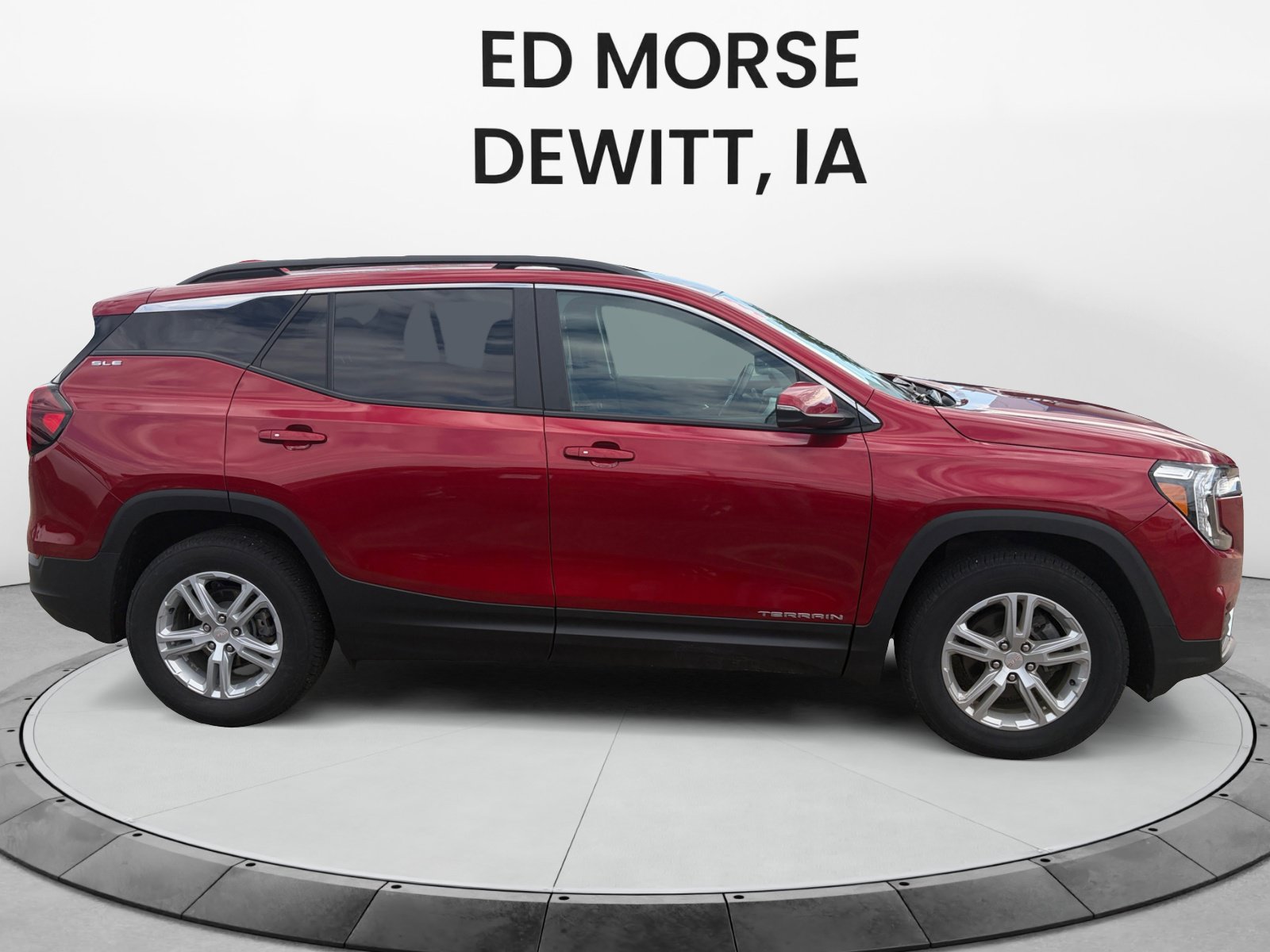 Used 2023 GMC Terrain SLE w/ Driver Convenience Package AWD/4WD image 6