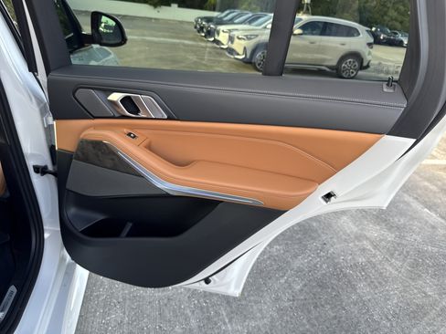 New 2026 BMW X5 sDrive40i w/ M Sport Package RWD image 10
