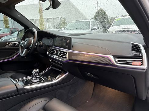 Used 2023 BMW X5 M50i w/ Executive Package image 20