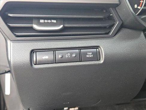 Used 2022 Nissan Altima 2.5 SV image 15