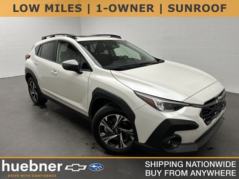 Used 2025 Subaru Crosstrek 2.5i Premium AWD/4WD image 1