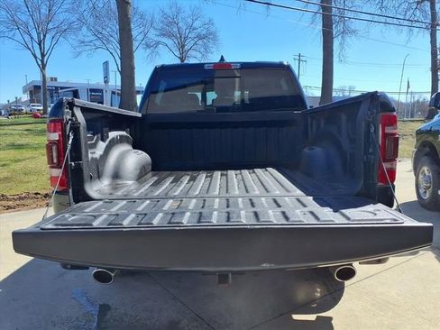 Used 2022 RAM 1500 Laramie image 10