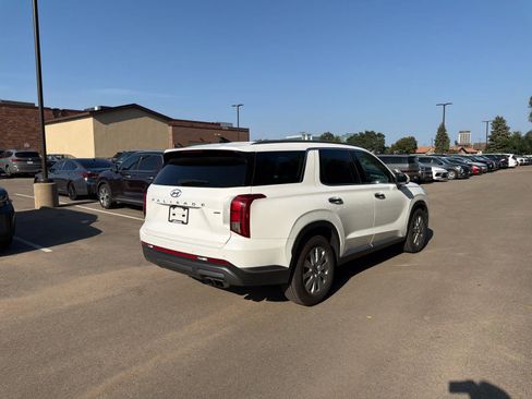 Used 2025 Hyundai Palisade SEL AWD/4WD image 2