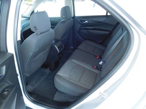 Used 2020 Chevrolet Equinox LT image 6