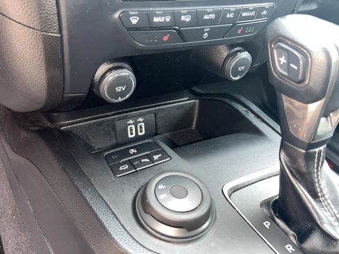 Used 2021 Ford Ranger Lariat w/ Equipment Group 501A High image 14