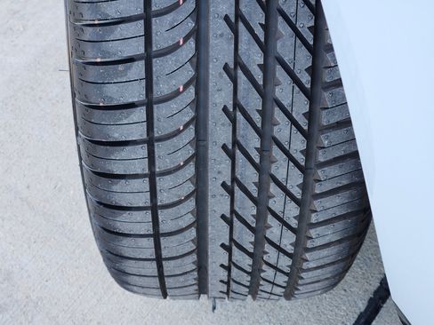 New 2026 Land Rover Range Rover Evoque Dynamic SE image 11