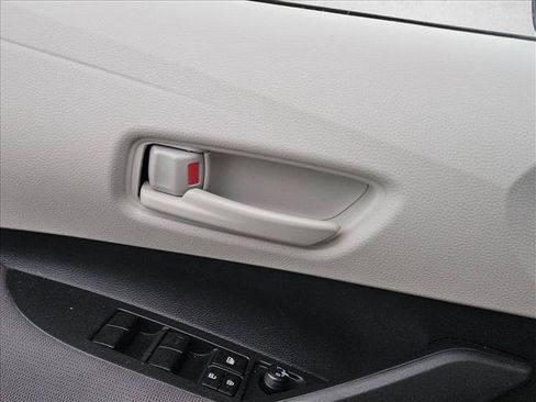 Used 2025 Toyota Corolla LE FWD image 8