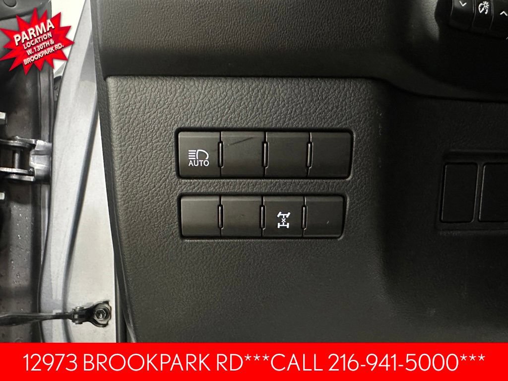 Used 2021 Lexus NX 300 AWD image 10