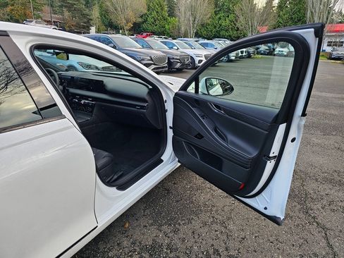 New 2026 Genesis G80 3.5T Prestige image 28