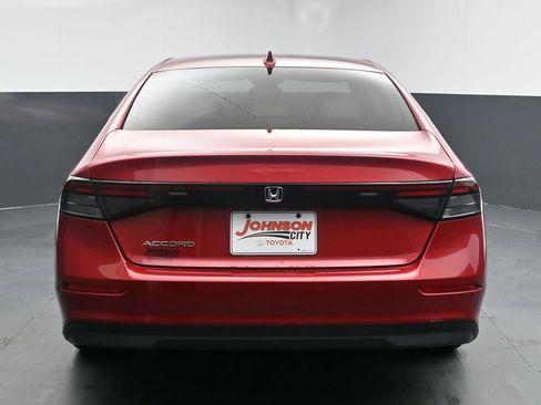 Used 2023 Honda Accord EX image 8
