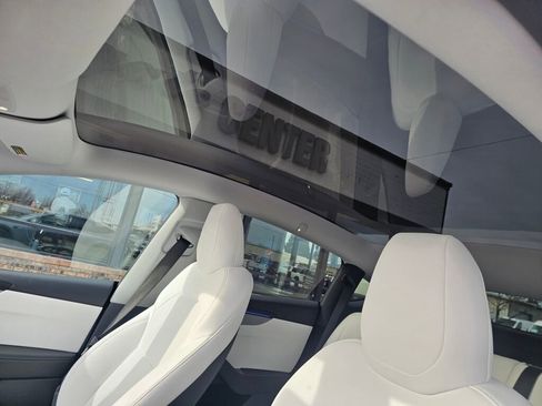 Used 2026 Tesla Model Y Long Range image 20