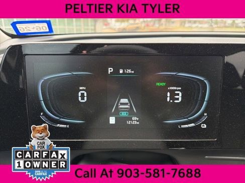 Certified 2025 Kia Sportage LX image 17