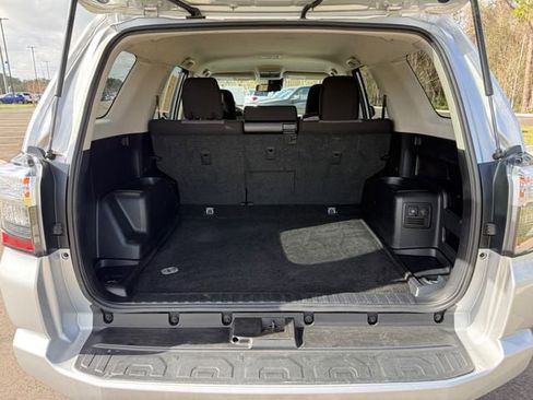 Used 2024 Toyota 4Runner SR5 image 10