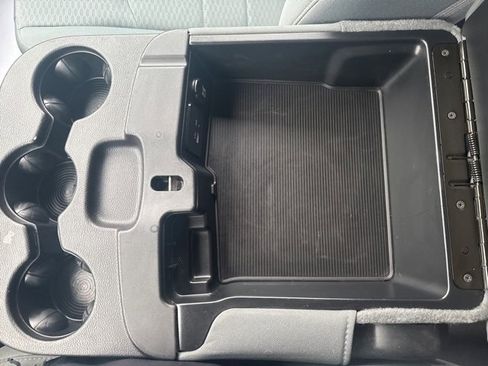 Used 2017 RAM 1500 Express w/ Express Value Package image 29