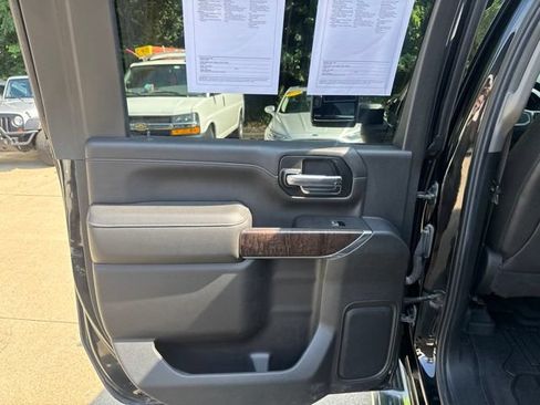 Used 2020 GMC Sierra 2500 Denali w/ Denali Ultimate Package AWD/4WD image 17