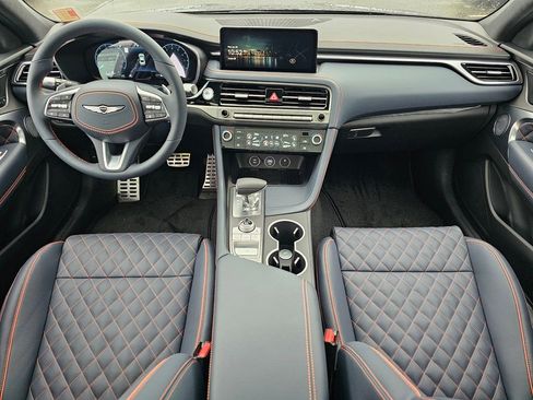 New 2026 Genesis G70 3.3T Prestige image 9
