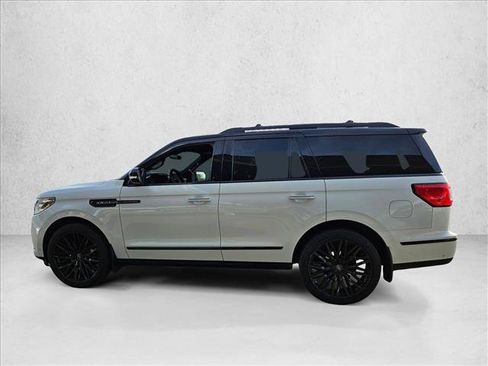 Used 2020 Lincoln Navigator Reserve w/ Luxury Package image 8