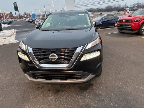 Used 2023 Nissan Rogue SV image 19