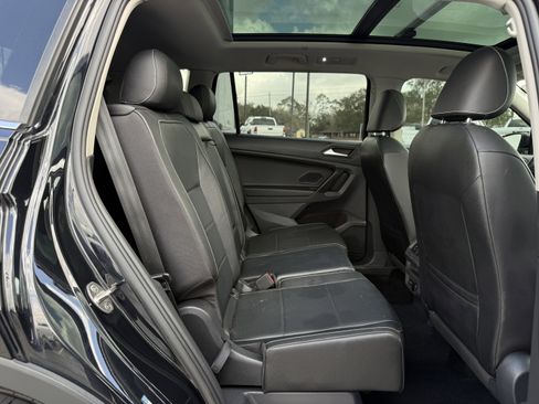 Used 2021 Volkswagen Tiguan SEL image 30