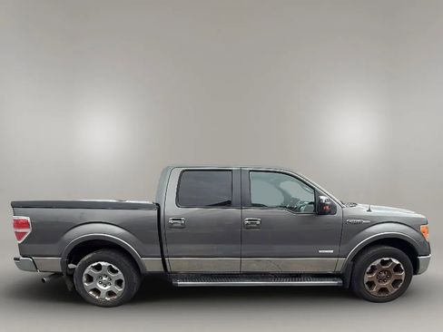Used 2011 Ford F150 Lariat w/ Lariat Chrome Pkg image 6