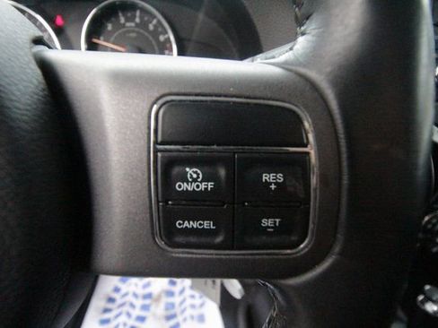 Used 2017 Jeep Wrangler Unlimited Sport image 19