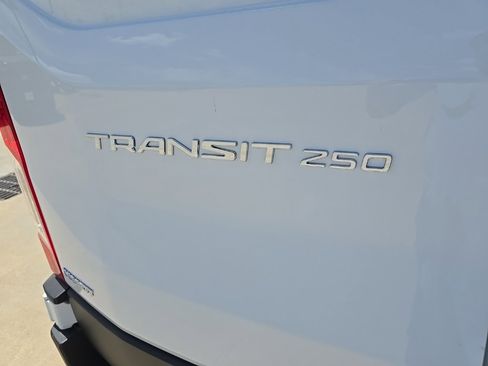 New 2025 Ford Transit 250 148 Medium Roof w/ Load Area Protection Package image 9