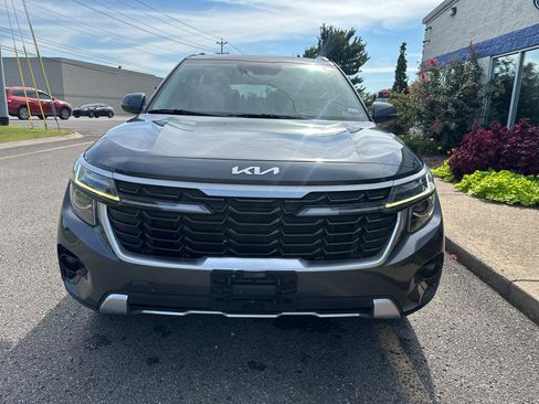 Used 2024 Kia Seltos EX AWD/4WD image 9
