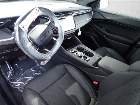 New 2026 Jeep Cherokee Overland image 10