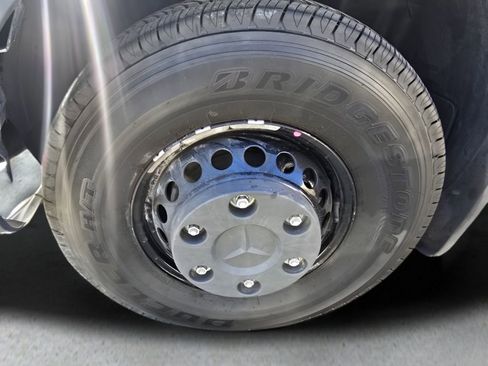 Used 2022 Mercedes-Benz Sprinter 3500 w/ Parking Package image 8