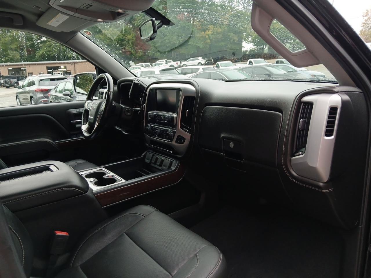 Used 2018 GMC Sierra 1500 SLT w/ SLT Premium Package AWD/4WD image 16