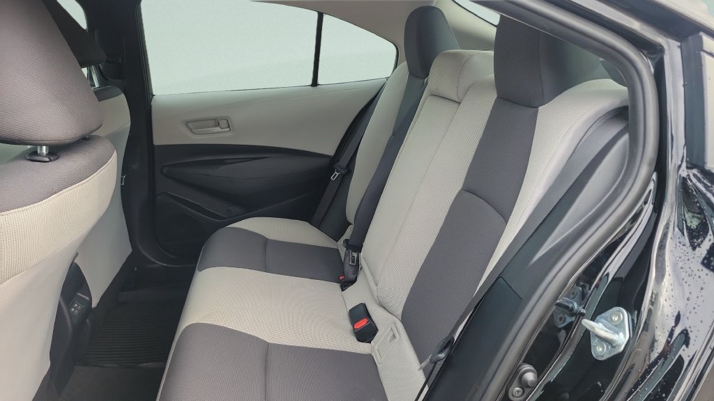 Certified 2026 Toyota Corolla LE FWD image 10