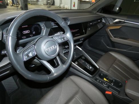 Used 2024 Audi A3 2.0T Premium image 7
