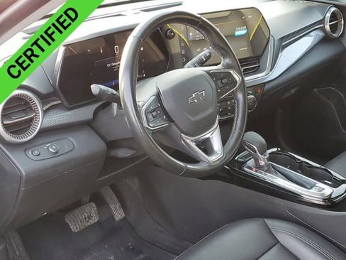 Certified 2024 Chevrolet Trax ACTIV w/ Driver Confidence Package image 11