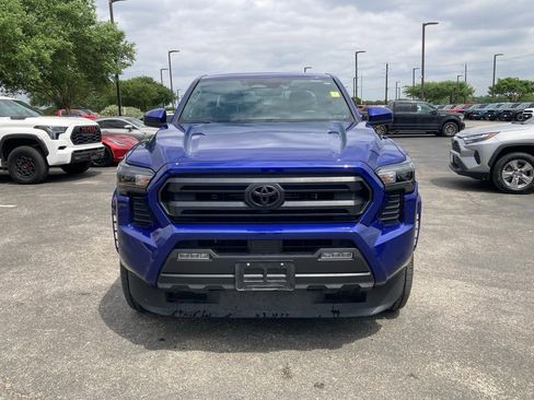 Used 2024 Toyota Tacoma SR5 RWD image 2