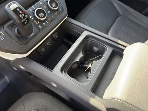 Used 2021 Land Rover Defender 110 S image 19