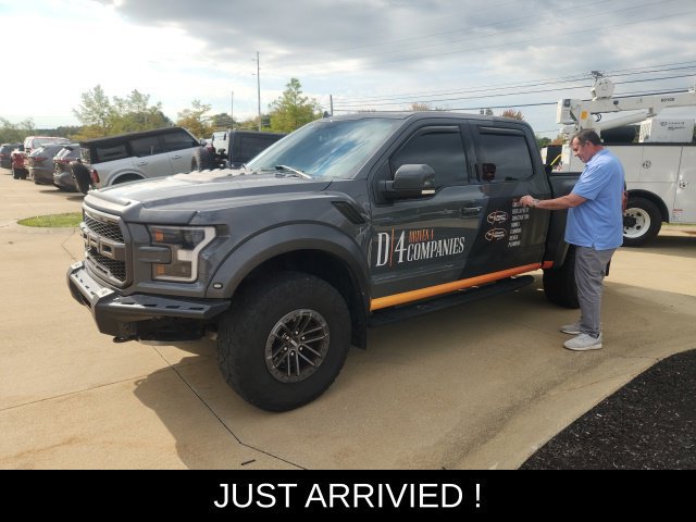 Used 2020 Ford F150 Raptor w/ Equipment Group 802A Luxury AWD/4WD image 2