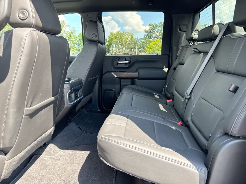 Used 2022 Chevrolet Silverado 3500 High Country AWD/4WD image 24