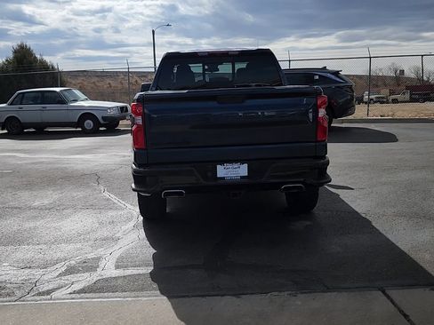 Used 2022 Chevrolet Silverado 1500 LT Trail Boss w/ LT Trail Boss Premium Package image 2