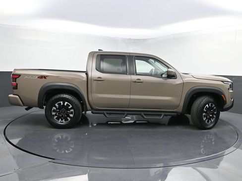 Used 2022 Nissan Frontier PRO-4X AWD/4WD image 43