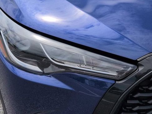 Certified 2025 Toyota Corolla Cross LE FWD image 10