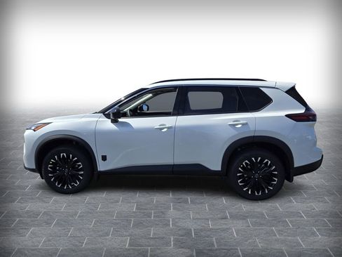 New 2026 Nissan Rogue SV AWD/4WD image 3