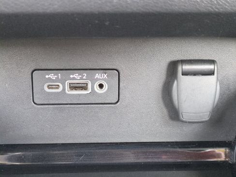 Certified 2024 Nissan Altima 2.5 SV FWD image 20