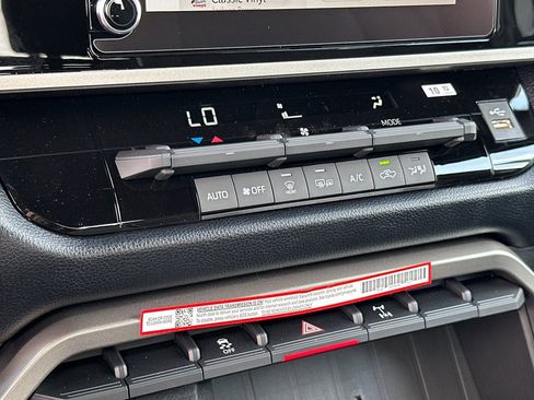 New 2026 Toyota Tundra SR5 AWD/4WD image 19