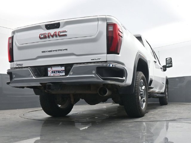 Used 2025 GMC Sierra 2500 SLT w/ SLT Convenience Package AWD/4WD image 43