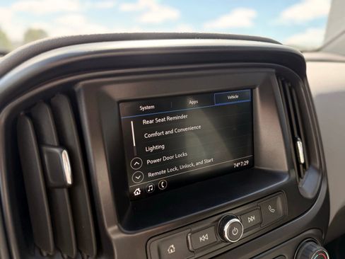 Used 2020 Chevrolet Colorado W/T w/ WT Convenience Package image 29