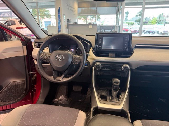 Used 2019 Toyota RAV4 XLE w/ All Weather Liner Package AWD/4WD image 25