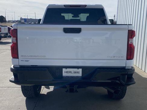 New 2026 Chevrolet Silverado 2500 Custom w/ Custom Value Package image 6