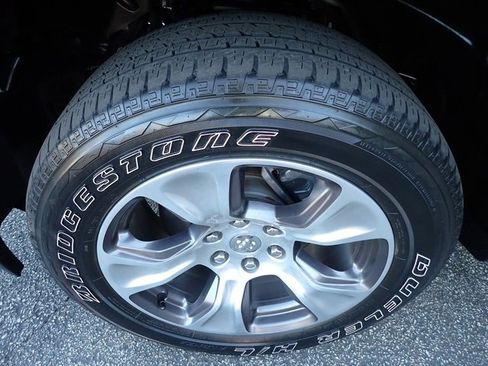 Used 2022 RAM 1500 Laramie image 12