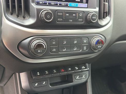 Used 2017 Chevrolet Colorado ZR2 image 13