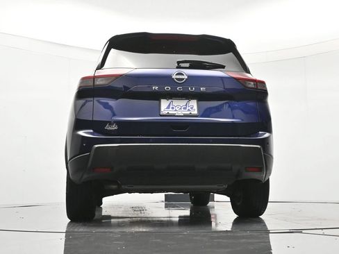 Used 2026 Nissan Rogue SV FWD image 41